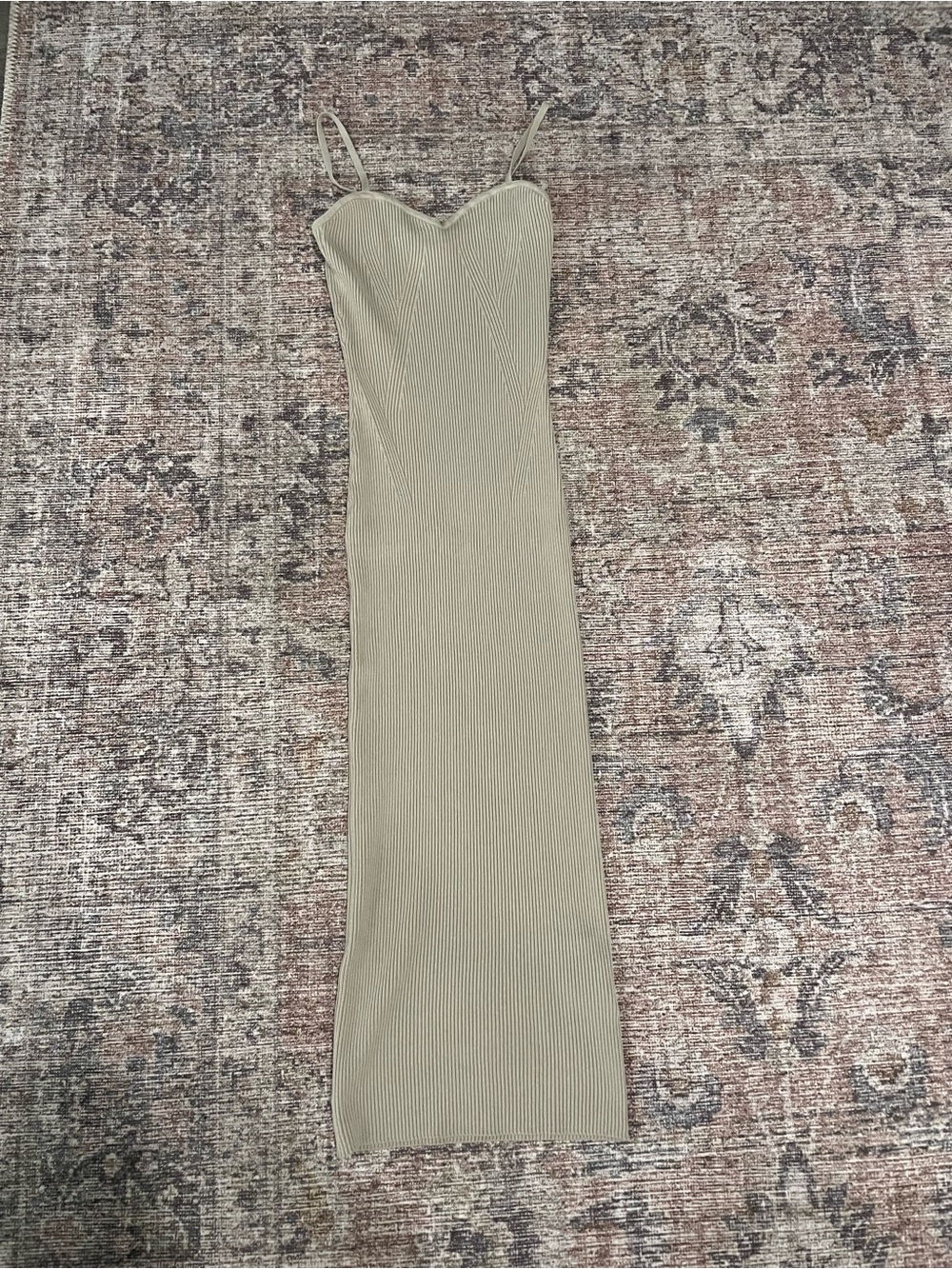 H&M Ribbed Spaghetti-Strap Midi Dress in Light Olive / Sage